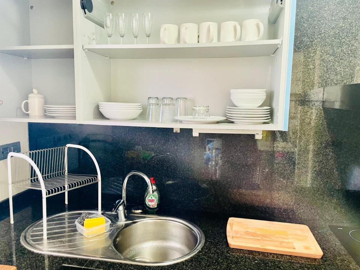 Forum De Barcelona Sea View Apartment With Garage Parking 산트 아드리아 데 베소스 외부 사진