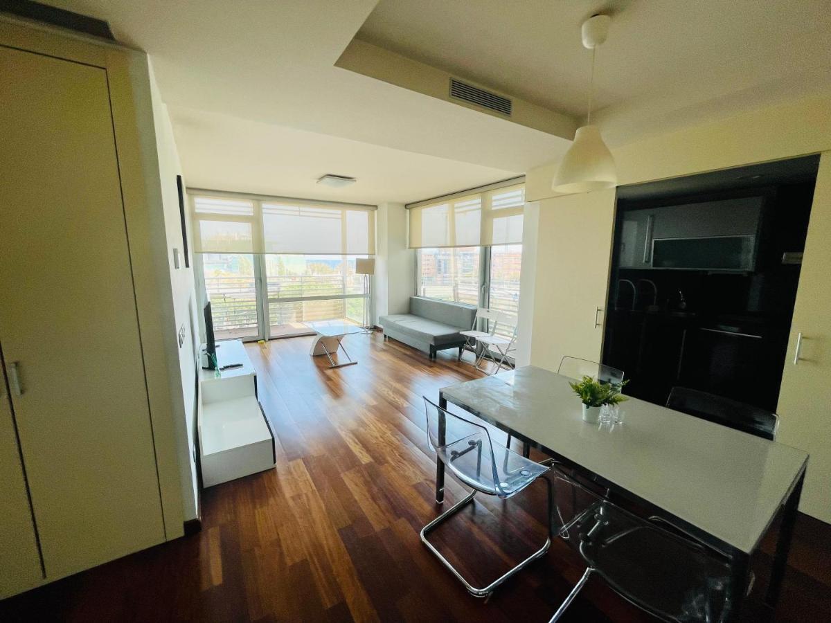 Forum De Barcelona Sea View Apartment With Garage Parking 산트 아드리아 데 베소스 외부 사진