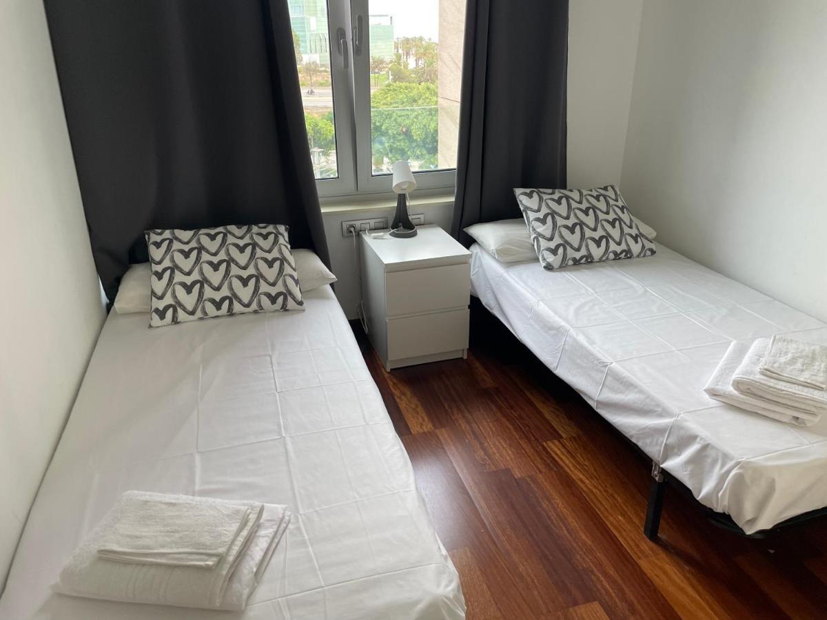 Forum De Barcelona Sea View Apartment With Garage Parking 산트 아드리아 데 베소스 외부 사진